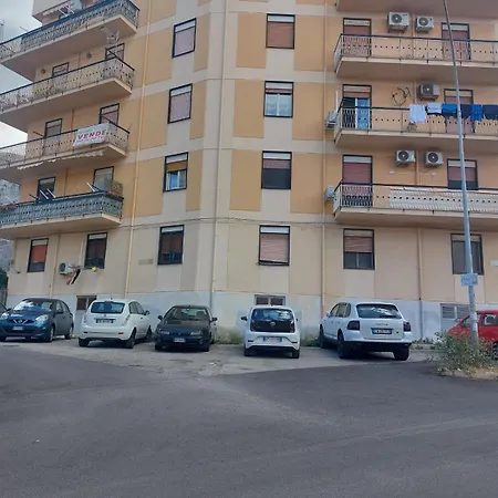 Kalisa Home, E Casa Palermo Apartment