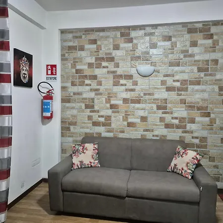 Kalisa Home, E Casa Palermo Apartment *